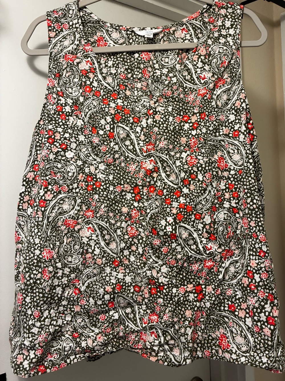 Dark Green and White Floral Patterned Business Casual Summer Tank Top